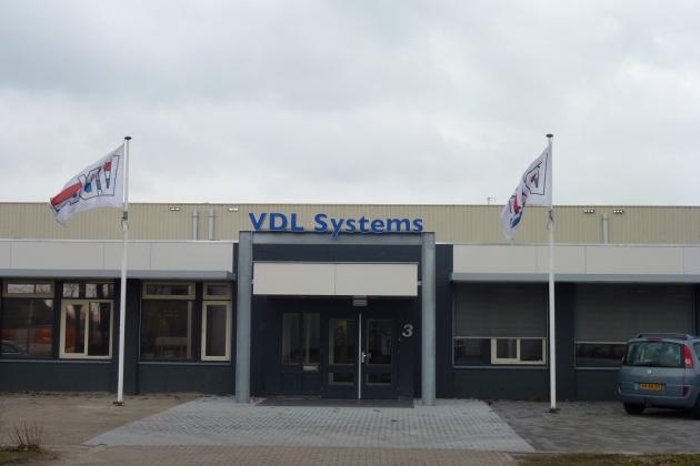 Nieuwbouw produktiehal plus modernisering kantoren en voorgevel VDL Systems gereed